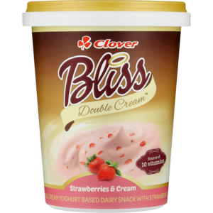 Clover Bliss Double Cream Strawberries & Cream Yogurt Based Dairy Snac